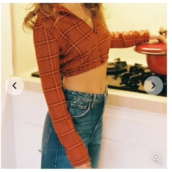 Zara Cropped Houndstooth Button-Front Top - XS - Picture 2 of 9